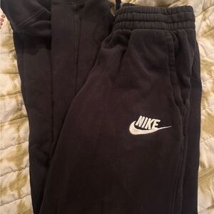 Nike Kids Black Jogger Pants XL